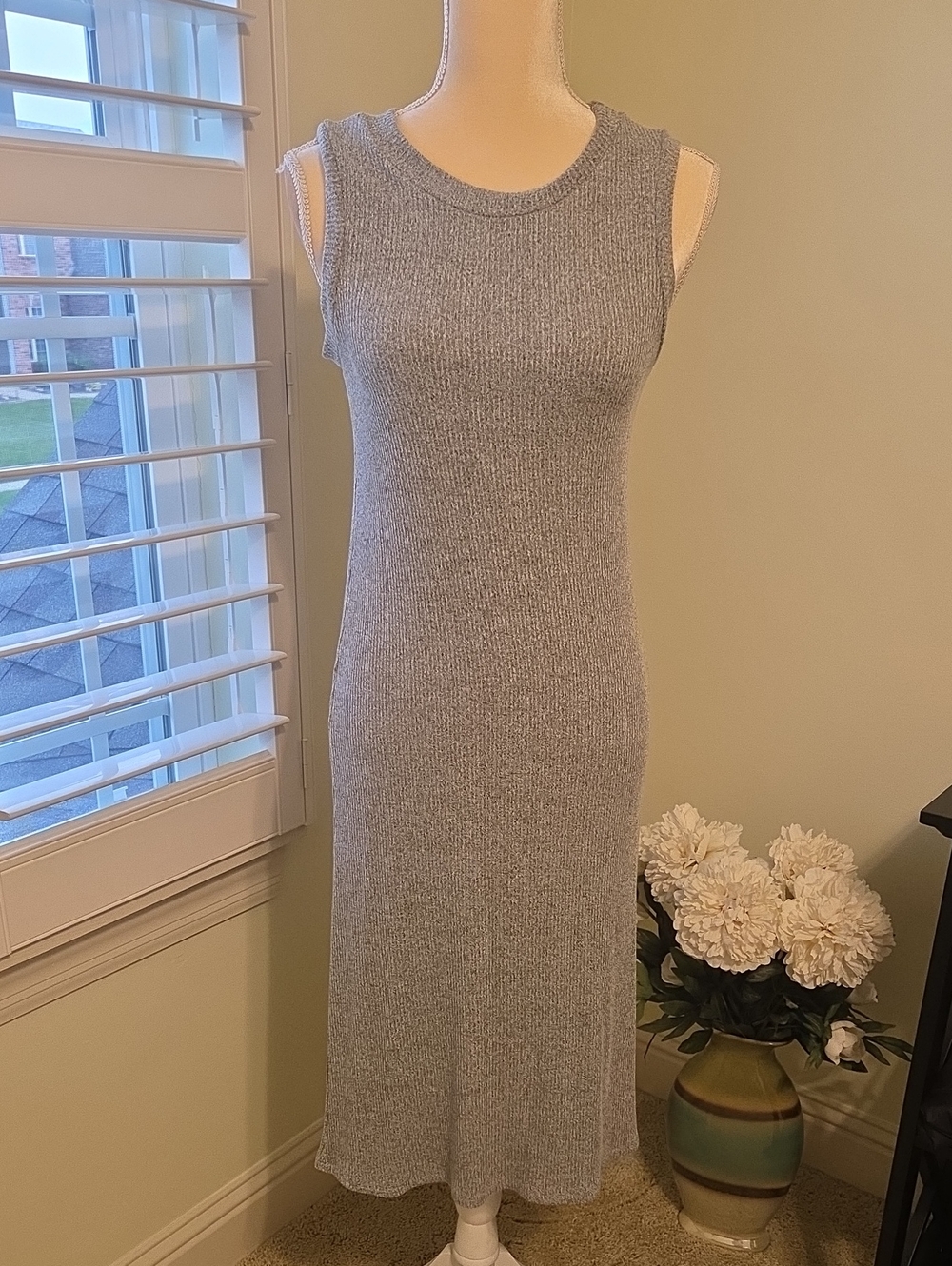 Sleeveless Ribbed Knit Midi Dress in Light Gray